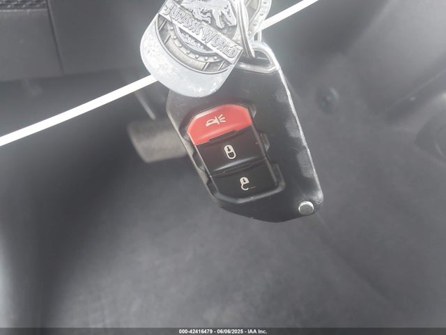 1C4HJXFG0LW105930 Jeep Wrangler