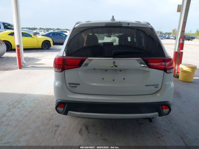 JA4AD3A35JZ063086 Mitsubishi Outlander Le/se/sel