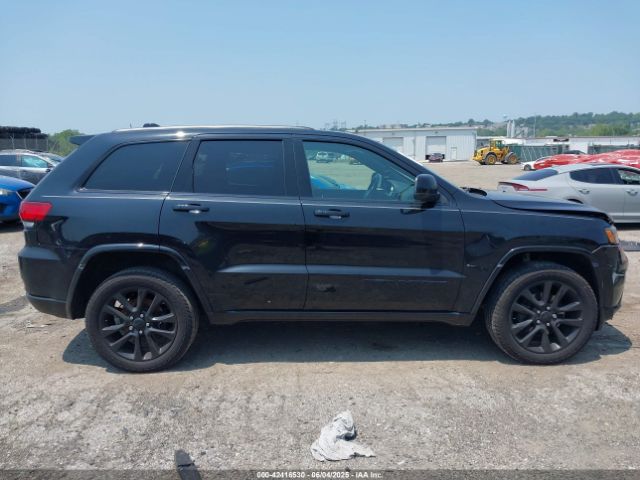 1C4RJFAG0KC568835 Jeep Grand Cherokee Altitude 4x4