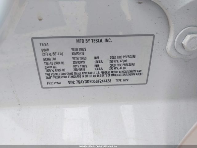 2025 TESLA MODEL Y 7SAYGDED5SF244428 Photo 8
