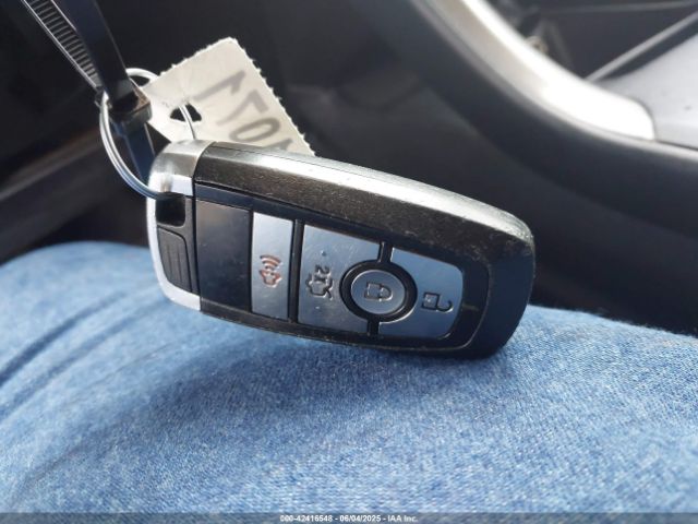 3FA6P0HD6HR174945 Ford FUSION SE