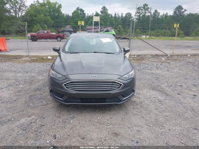 3FA6P0HD6HR174945 Ford FUSION SE