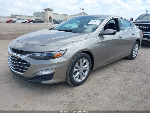 1G1ZD5ST7SF135372 Chevrolet MALIBU LT