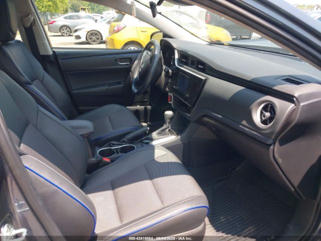 2T1BURHE1KC175299 Toyota COROLLA SE