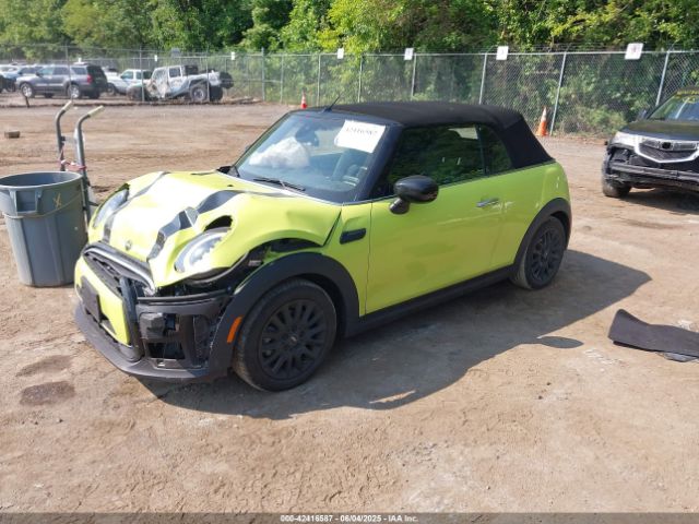 2022 MINI CONVERTIBLE WMW23DL04N3N69911 Photo 1