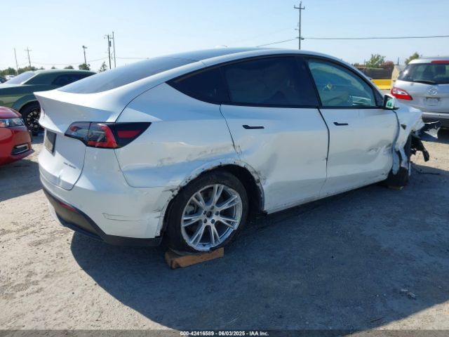 2021 TESLA MODEL Y 5YJYGDEE0MF093409 Photo 3