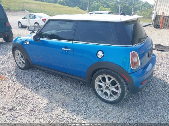 2008 MINI COOPER S WMWMF73508TV34249 Photo 2
