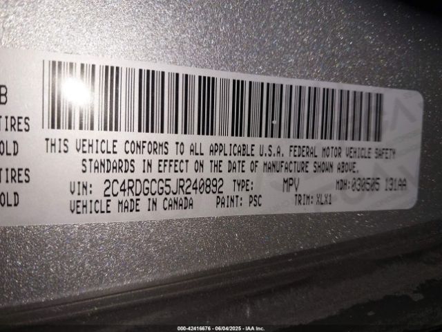 2C4RDGCG5JR240892 Dodge Grand Caravan Sxt