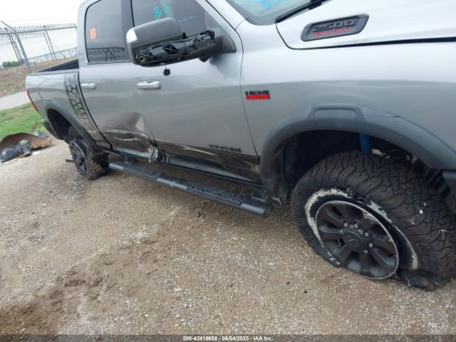 3C6TR5EJ5MG501492 RAM 2021