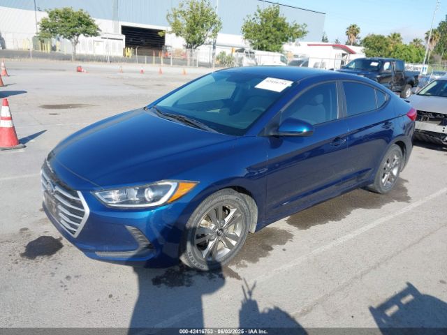5NPD84LF2HH196569 Hyundai 2017