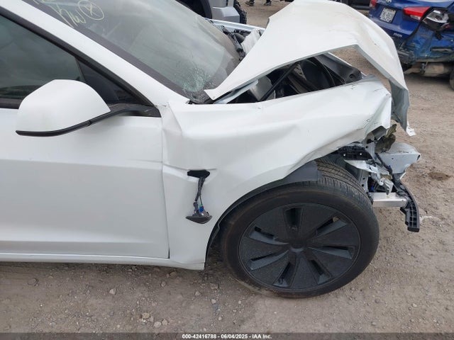 2024 TESLA MODEL 3 5YJ3E1EA7RF772127 Photo 5