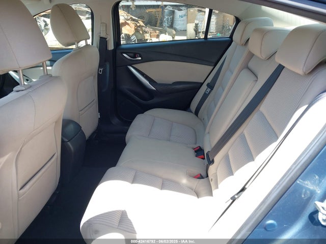 JM1GJ1U52G1421326 Mazda py