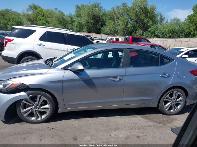 5NPD84LFXHH052591 Hyundai Elantra