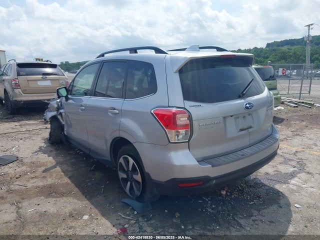 Subaru naturally aspirated u5 2018 JF2SJAJC2JH420142 Image 3