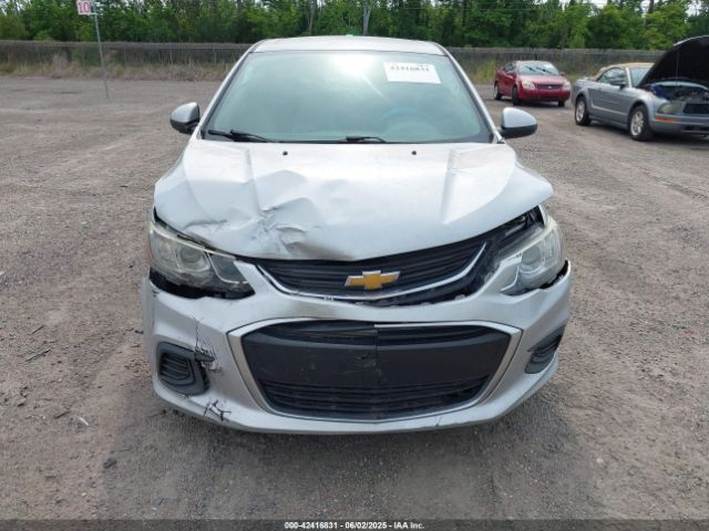 1G1JD5SH9H4118098 Chevrolet Sonic Lt Auto