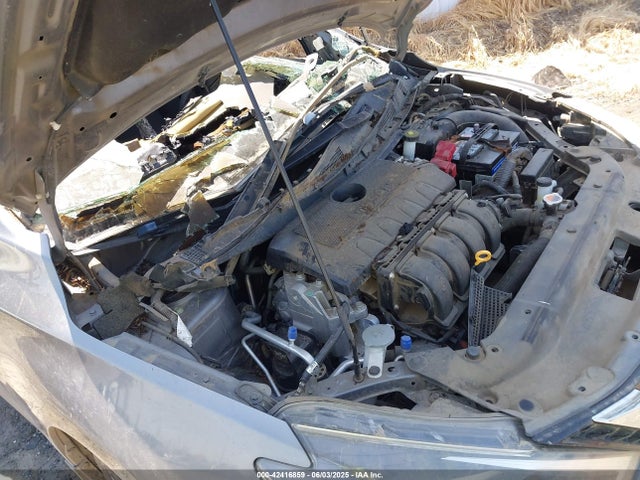 3N1AB7AP6HY361286 Nissan 2017