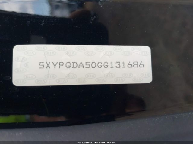 5XYPGDA50GG131686 KIA Sorento 3.3l Lx