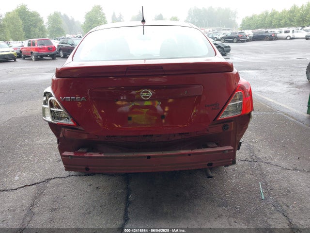 3N1CN7AP6KL817999 Nissan 2019