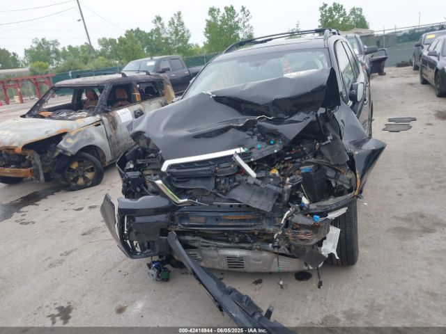 JF2SJGWC1JH499637 Subaru Forester 2.0xt Touring