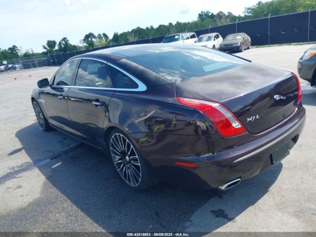 2011 JAGUAR XJ SAJWA2GB2BLV12601 Photo 2