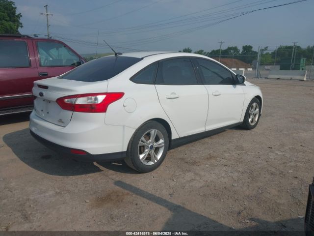 1FADP3F25EL345401 Ford FOCUS SE