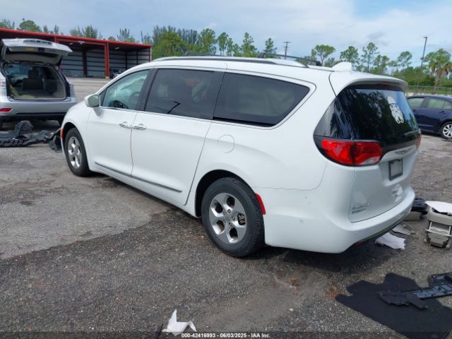 2017 CHRYSLER PACIFICA 2C4RC1EG4HR652969 Photo 2