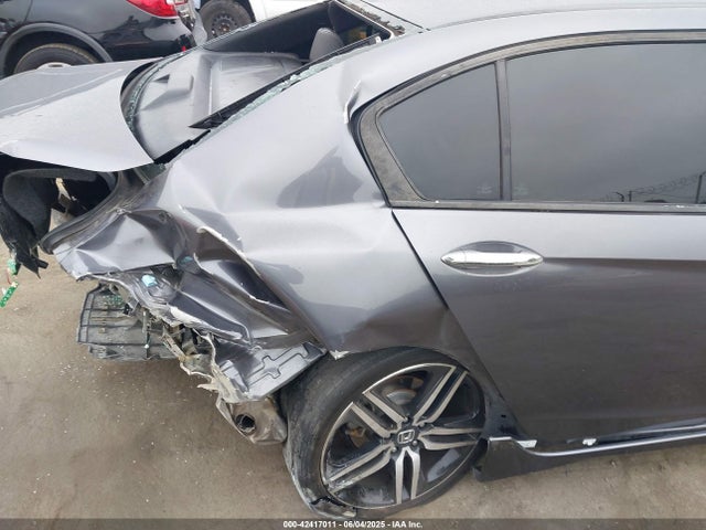 1HGCR2F57HA237707 Honda k24w1