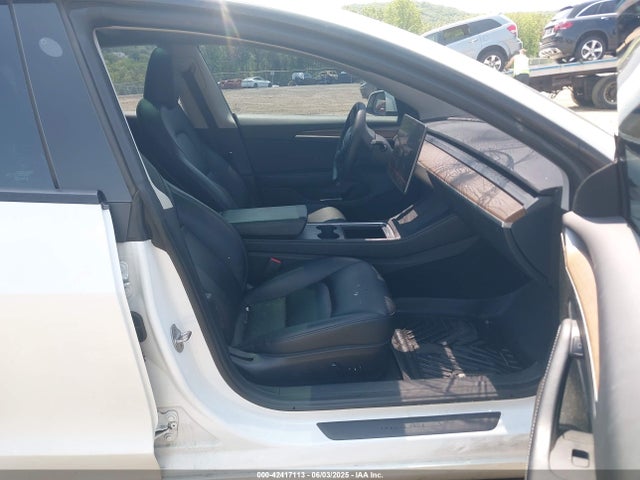 2023 TESLA MODEL 3 5YJ3E1EC7PF500160 Photo 4