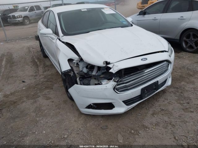 3FA6P0LU9ER243047 Ford Fusion Hybrid Se