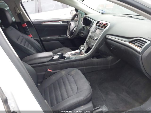 3FA6P0LU9ER243047 Ford Fusion Hybrid Se