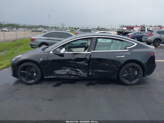 5YJ3E1EA4LF662515 Tesla Model 3 Standard Range Plus Rear-wheel Drive/standard Range Rear-wheel Drive