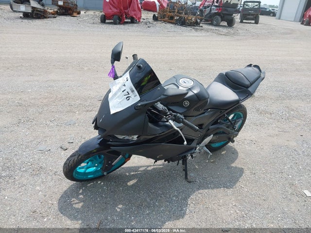 MH3RH18Y3RK017698 Yamaha Yzfr3 A