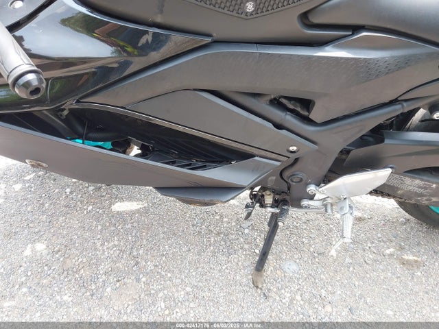 MH3RH18Y3RK017698 Yamaha Yzfr3 A