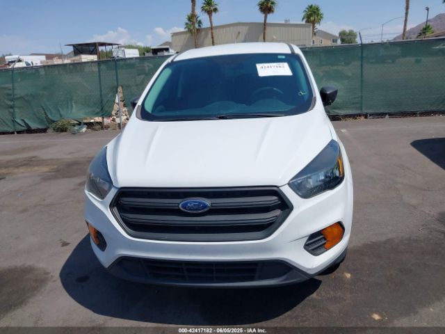 1FMCU0F75KUB11723 Ford ESCAPE S