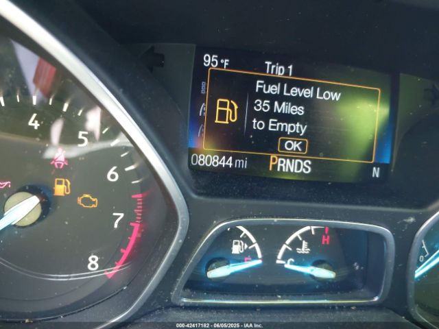 1FMCU0F75KUB11723 Ford ESCAPE S