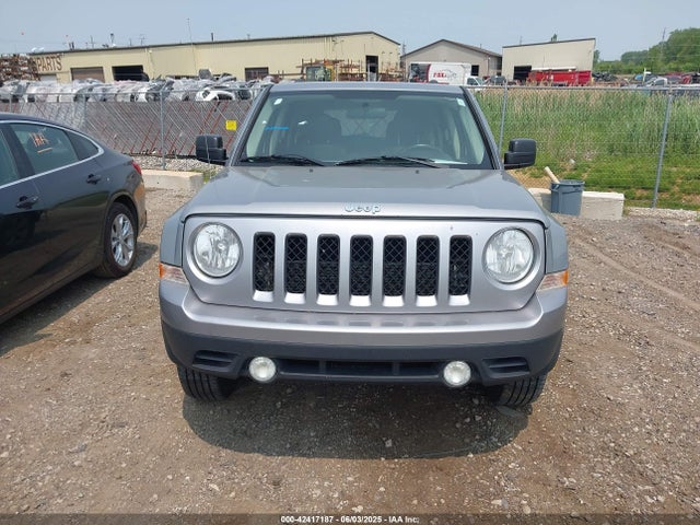 1C4NJRFBXFD106148 Jeep Patriot High Altitude Edition
