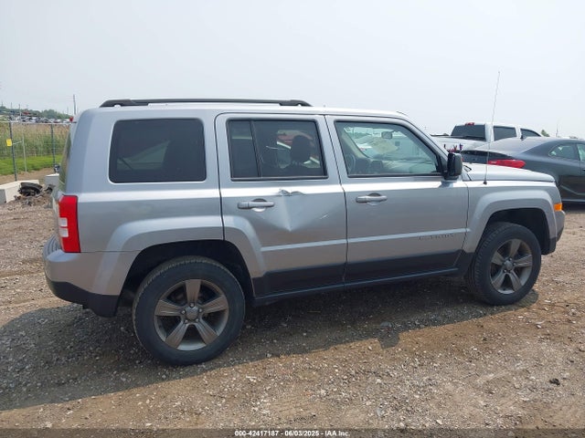 1C4NJRFBXFD106148 Jeep Patriot High Altitude Edition