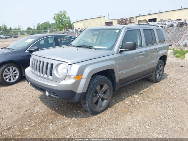 1C4NJRFBXFD106148 Jeep Patriot High Altitude Edition