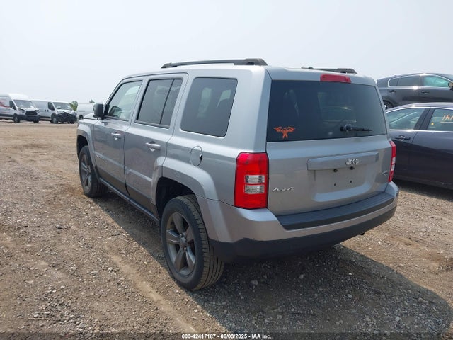 1C4NJRFBXFD106148 Jeep Patriot High Altitude Edition