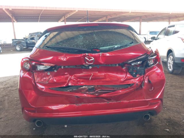 3MZBN1L37JM172673 Mazda py