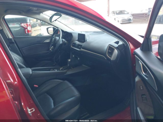 3MZBN1L37JM172673 Mazda py