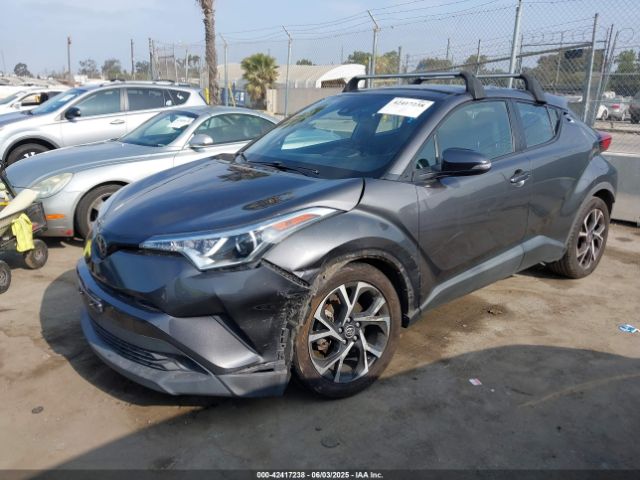 NMTKHMBX6JR040504 Toyota C-HR XLE