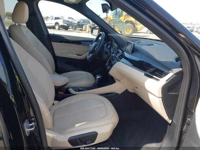WBXHU7C30J5H39997 BMW X1