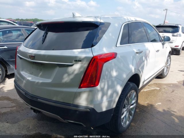 2017 CADILLAC XT5 1GYKNFRS4HZ100671 Photo 3