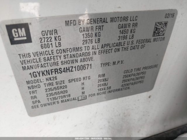 2017 CADILLAC XT5 1GYKNFRS4HZ100671 Photo 8