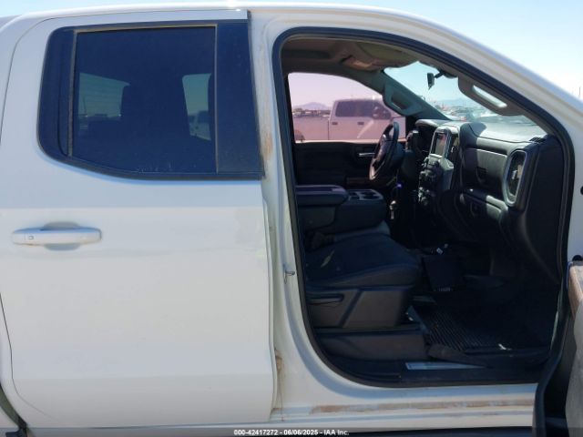 1GCRYDED2KZ370822 Chevrolet Silverado 1500 Lt