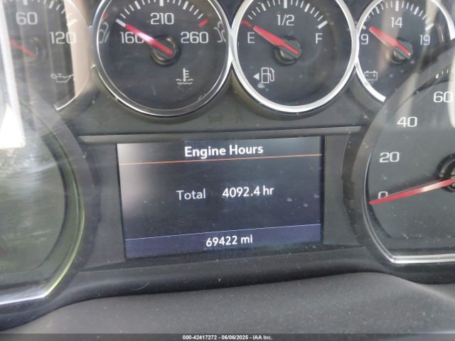 1GCRYDED2KZ370822 Chevrolet Silverado 1500 Lt