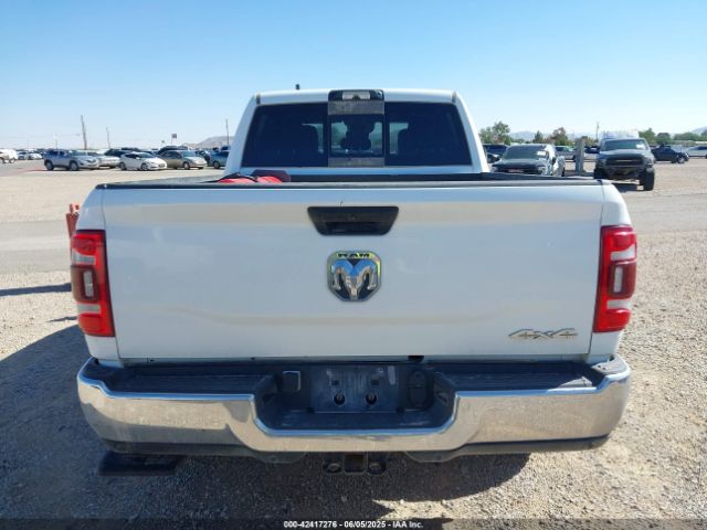 3C6UR5CJ2NG272004 RAM 2500 Tradesman  4x4 6'4 Box