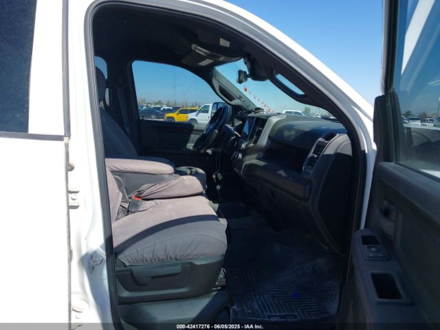 3C6UR5CJ2NG272004 RAM 2500 Tradesman  4x4 6'4 Box