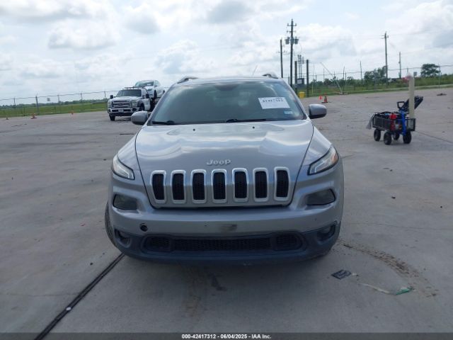 1C4PJMCB6HW524181 Jeep 2017